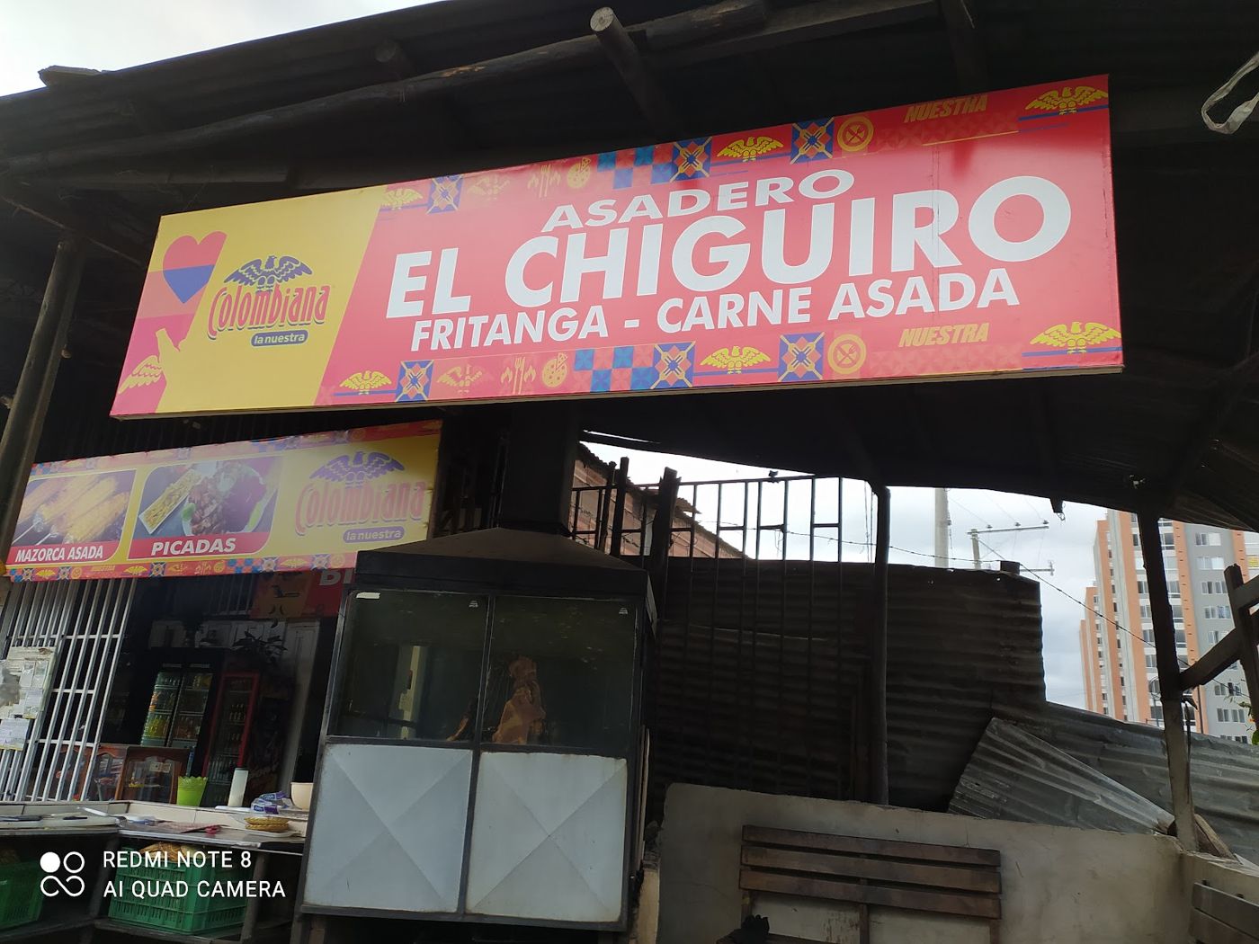 Nuestro local — Asadero El Chiguiro
