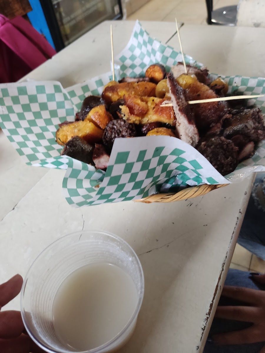 Picada para llevar — Asadero El Chiguiro