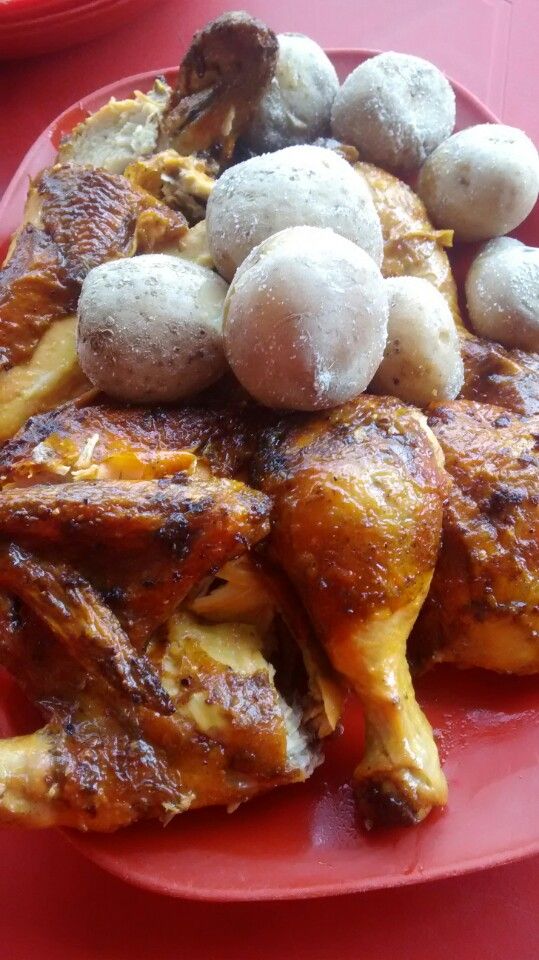Pollo asado con papa — Asadero la 42