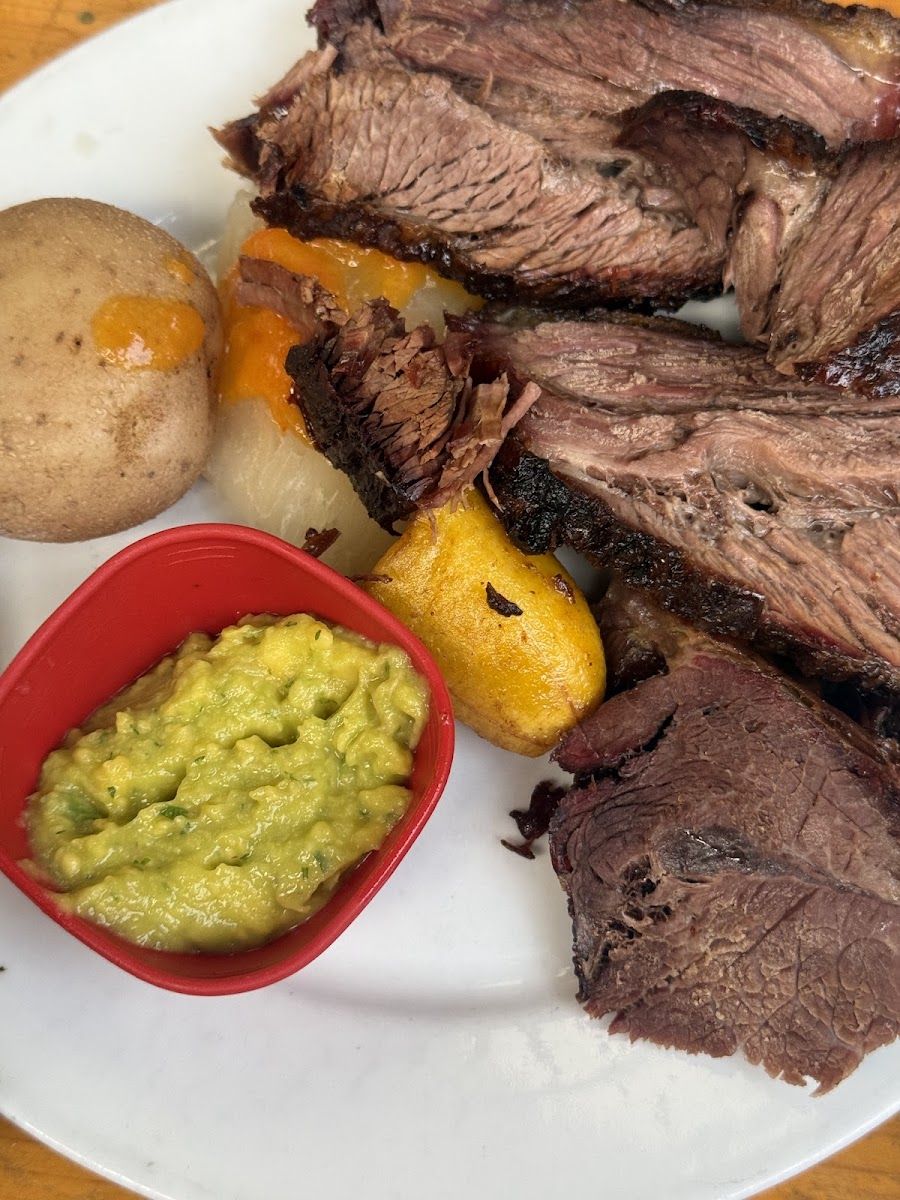 Carne con papa y guacamole — ASADERO LA CAMPECHANA