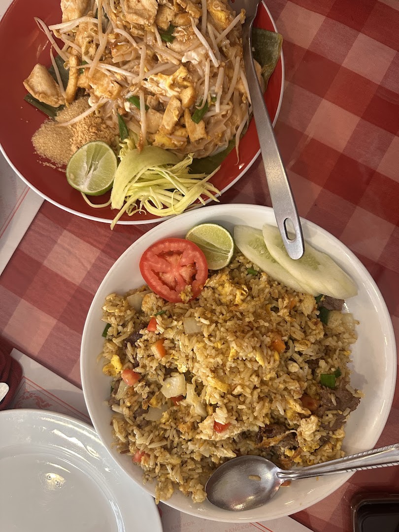 Arroz salteado con carne — Bangkok Thai Restaurant