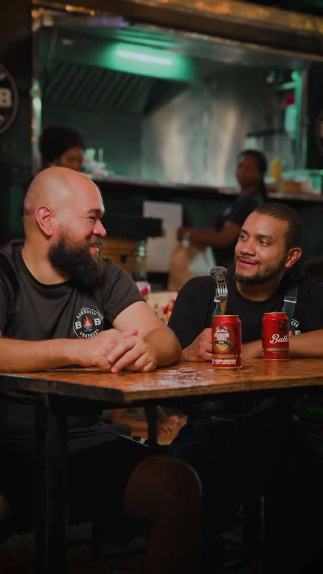 El equipo de Barbecue & Brothers en el local