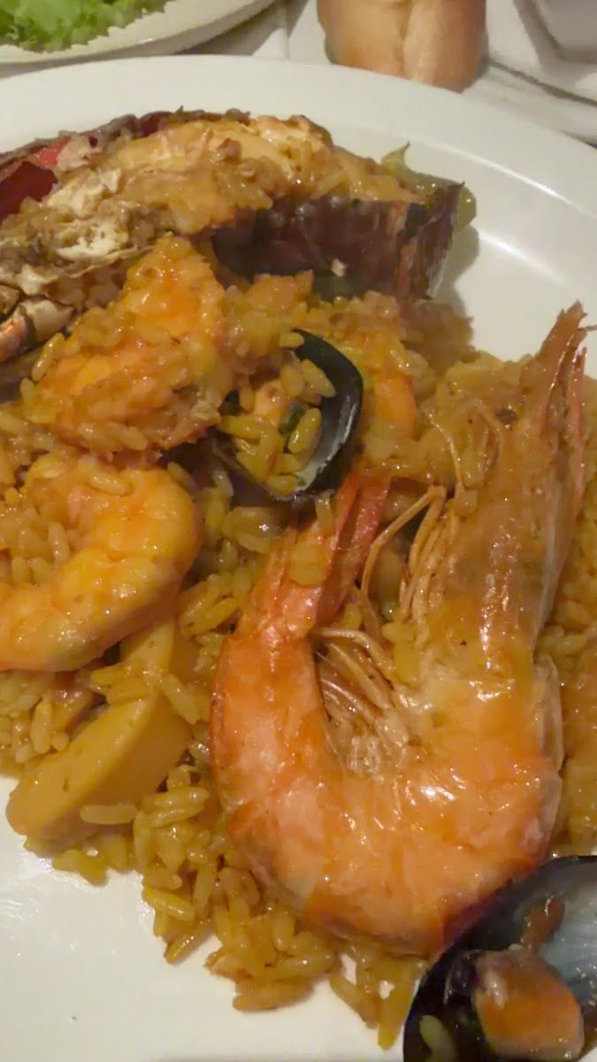 Arroz con langostinos — Boga Boga