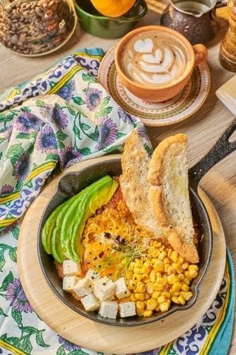 Bowl y café con arte — Botero's Barranquilla