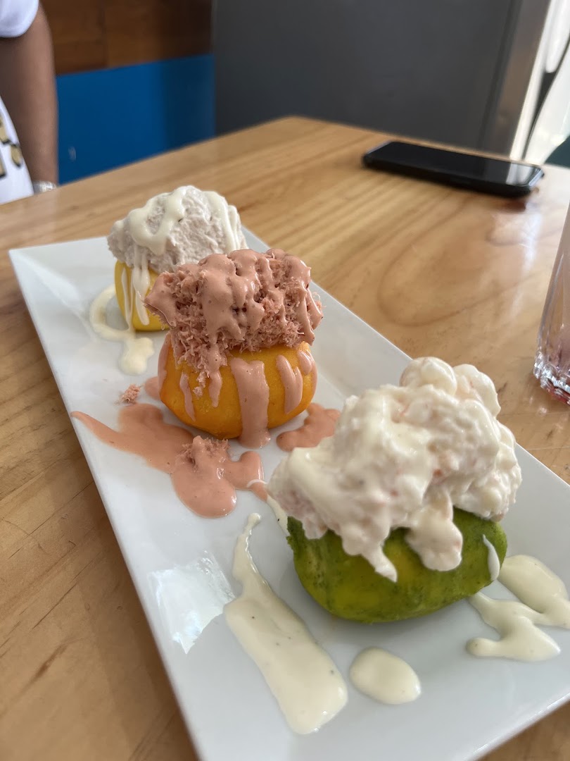Postres de la casa — Cevichería Beto Lince