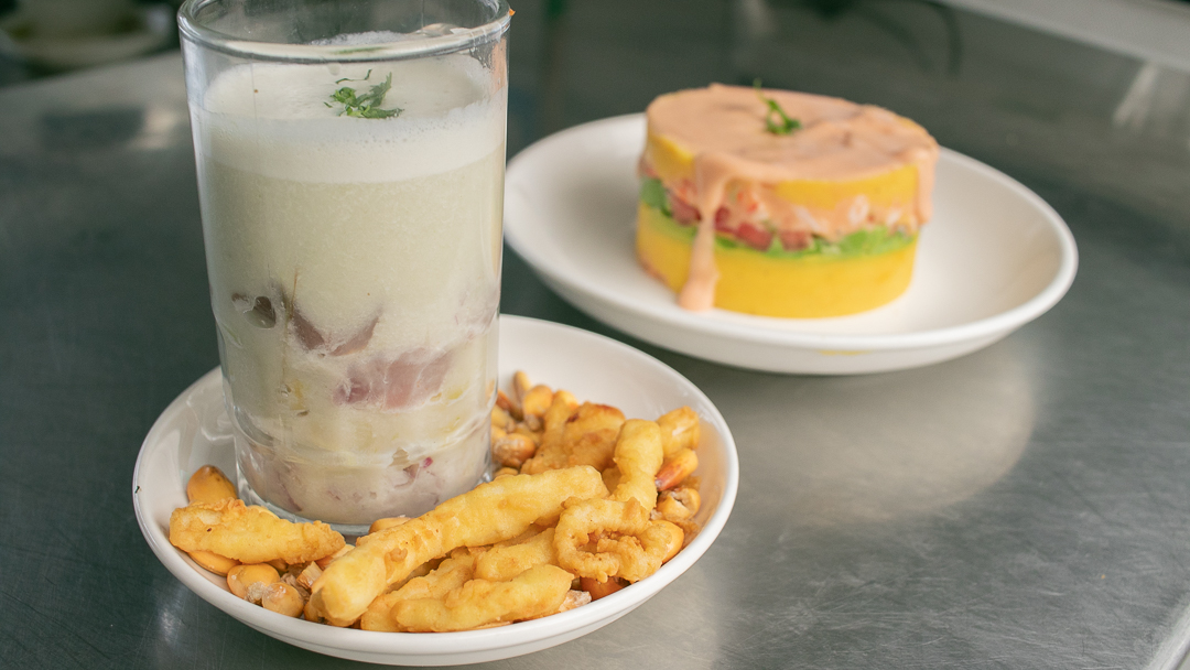 Chicha morada y postre — Cevichería Juancito