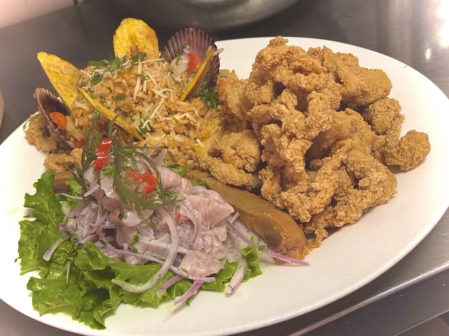 Jalea mixta de mariscos y pescado