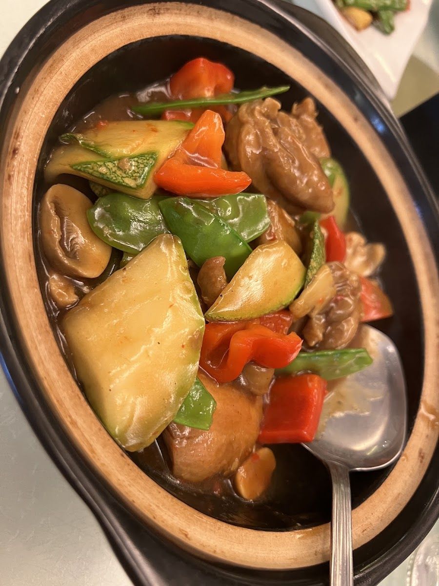 Cazuela con verduras — Chifa Chino Lin - San Isidro
