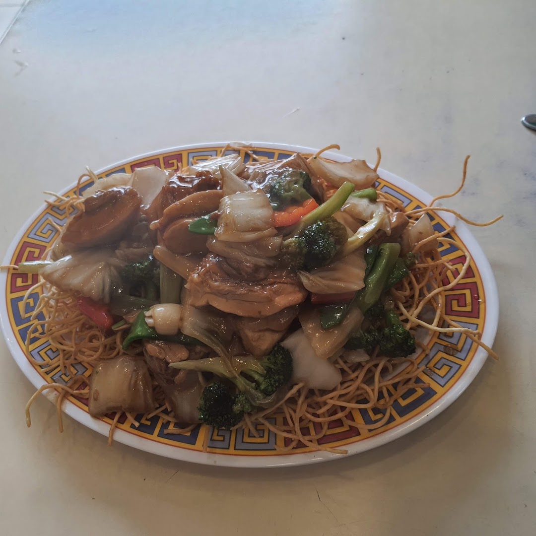 Chop suey de mariscos — Chifa Long Piu