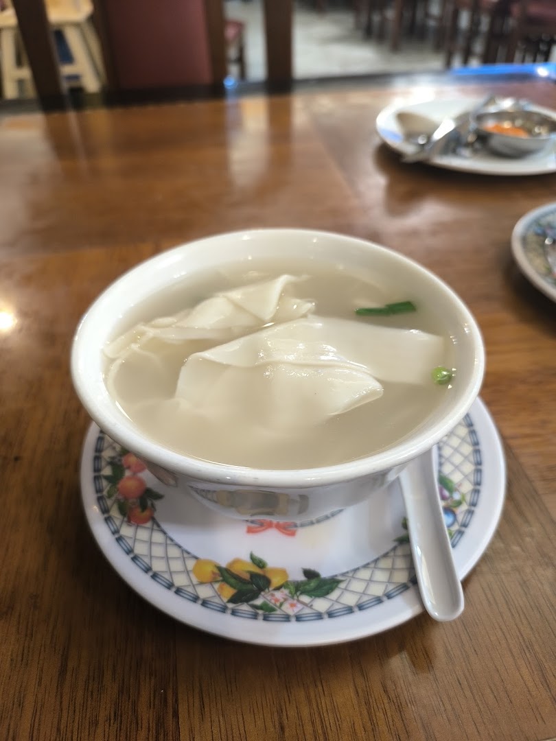 Sopa wantán — Chifa Long Sen