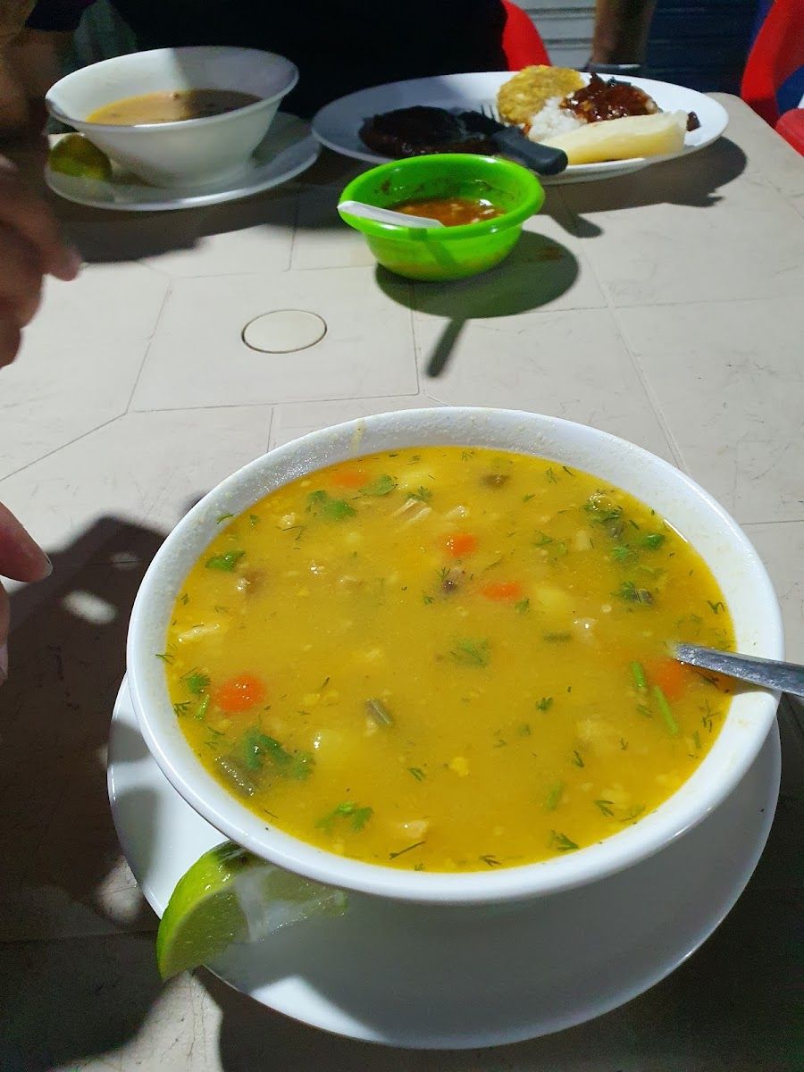 Sopa de verduras — Comida Casera "La Cocina de Rochy"