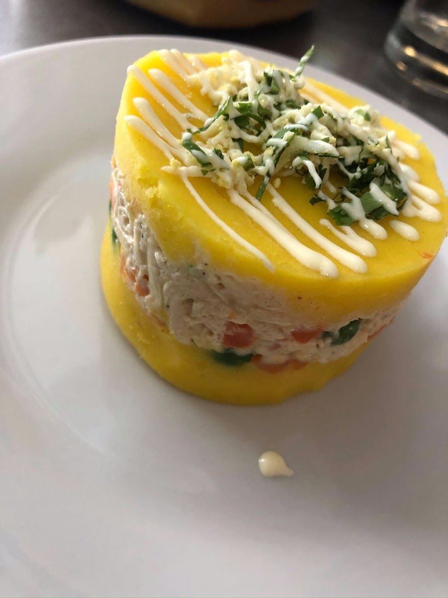 Torre amarilla rellena — Don Joaquín, Restaurante
