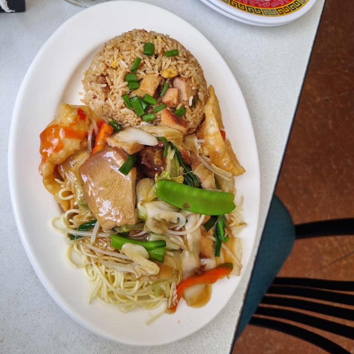 Tallarín con pollo — Don Victorio Chifa Lince