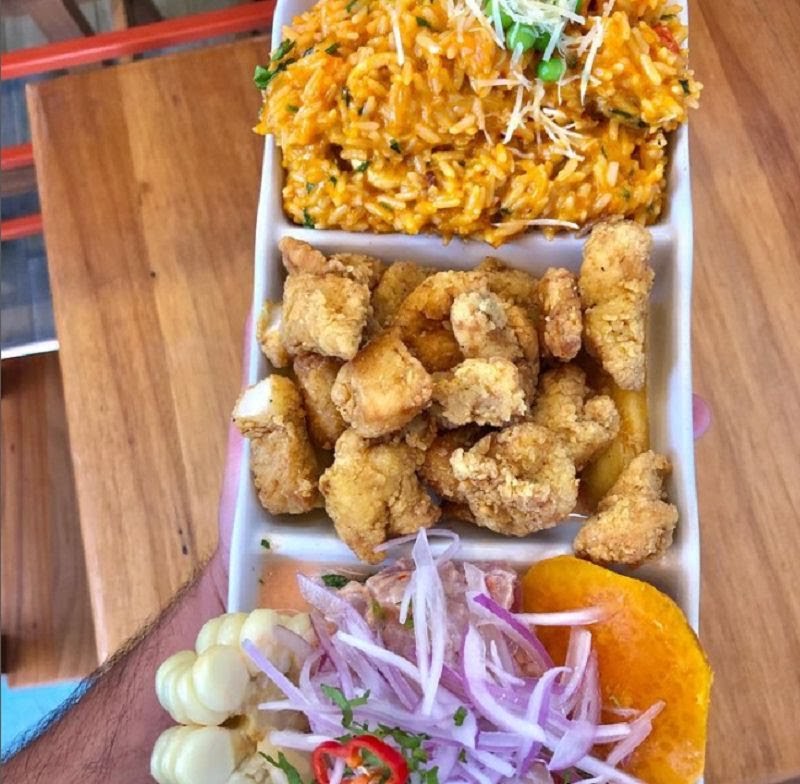 Bandeja combo para llevar — El Cebiche de Ronald