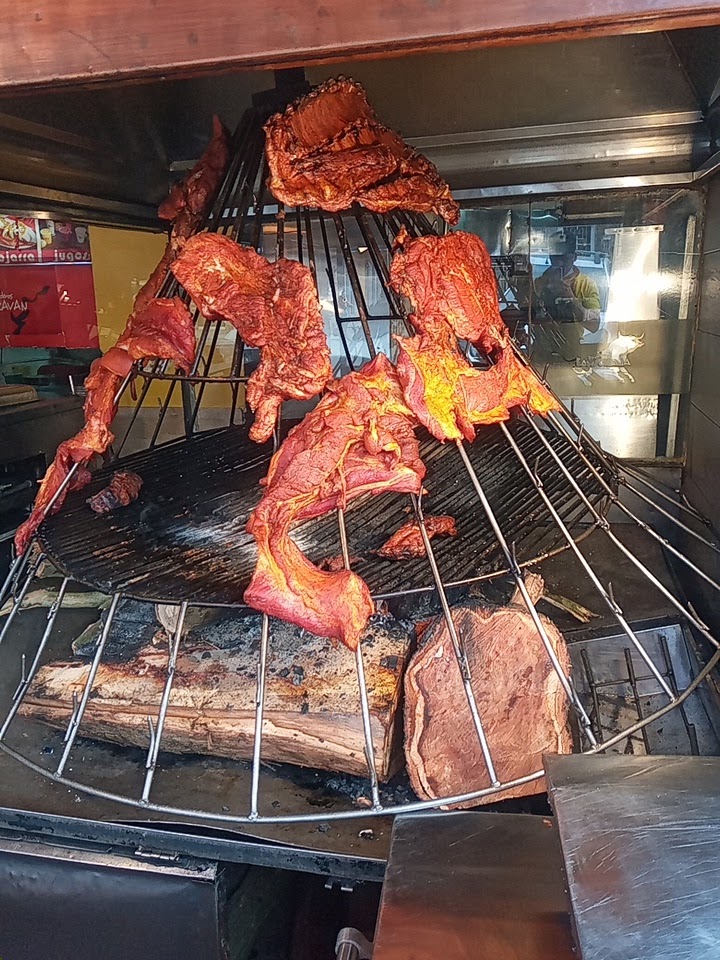 Carnes a la parrilla — El Morichal