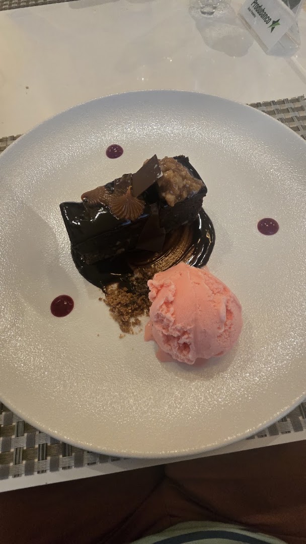 Postre del dia — El Patio