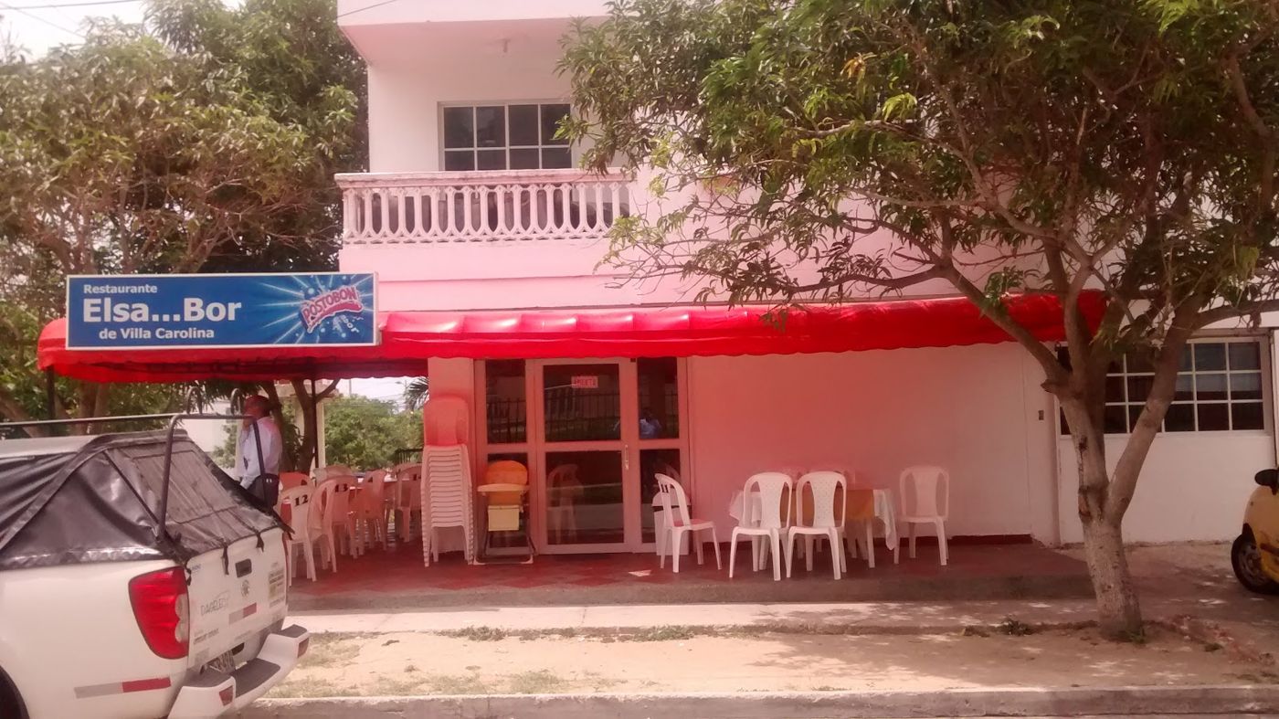 Nuestra fachada — Elsa...bor de villa carolina