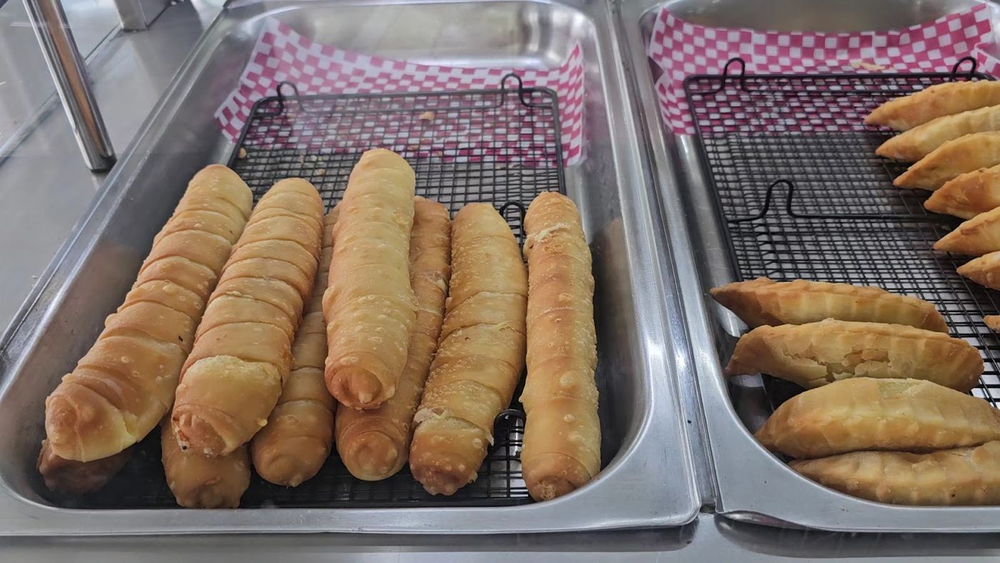 Deditos en la vitrina — Frutera Restaurante Productos Del Campo