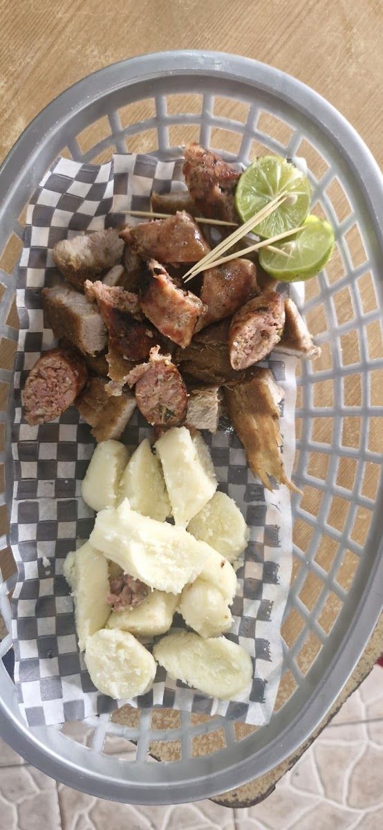 Picada en canasta — Frutera Restaurante Productos Del Campo