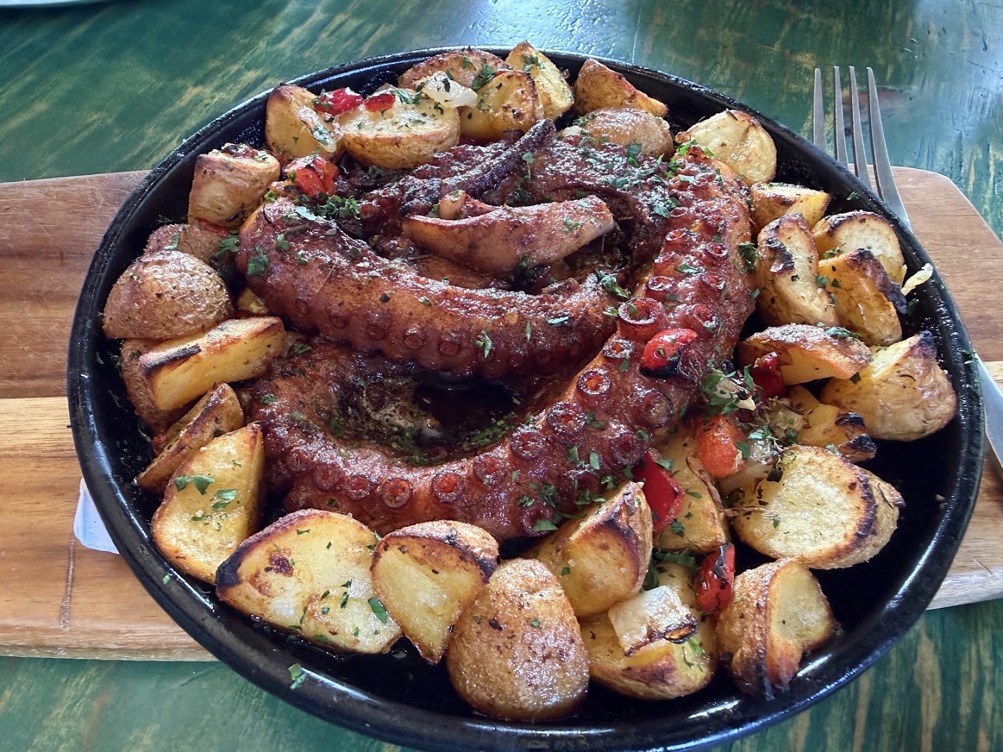 Pulpo a la brasa con papas — Gianni's