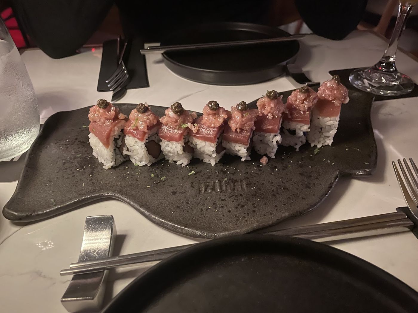 Rolls con carne sellada — Izumi Restaurant