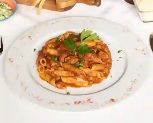 Penne con salsa de tomate — La Casa Di Carlo