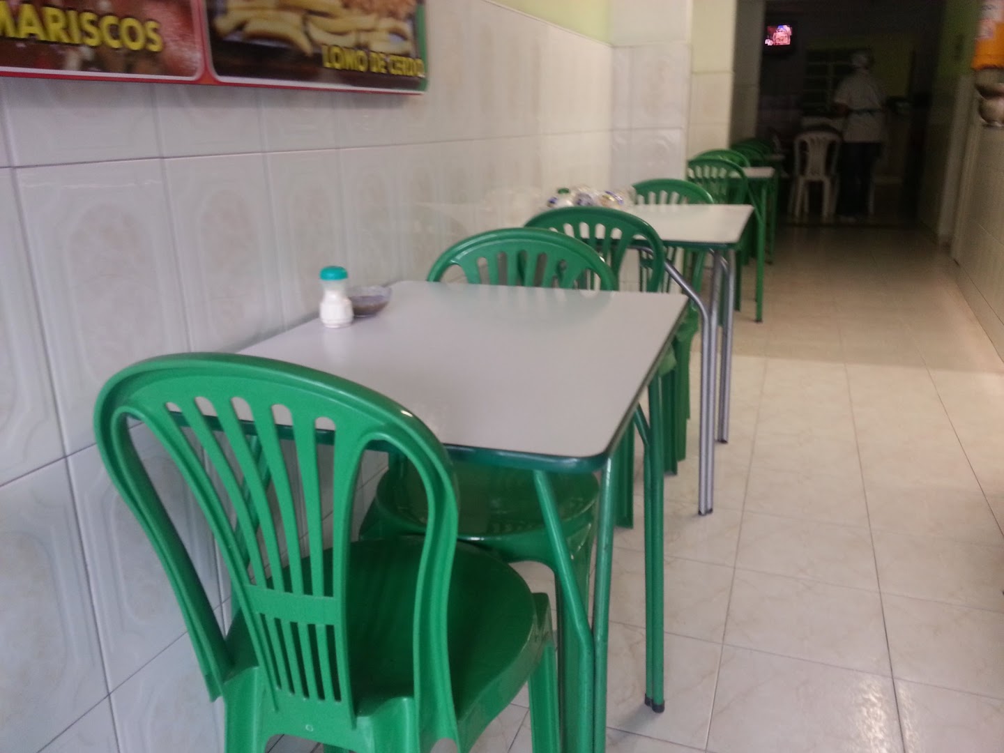 Mesas del salon — La Cocina de Andres