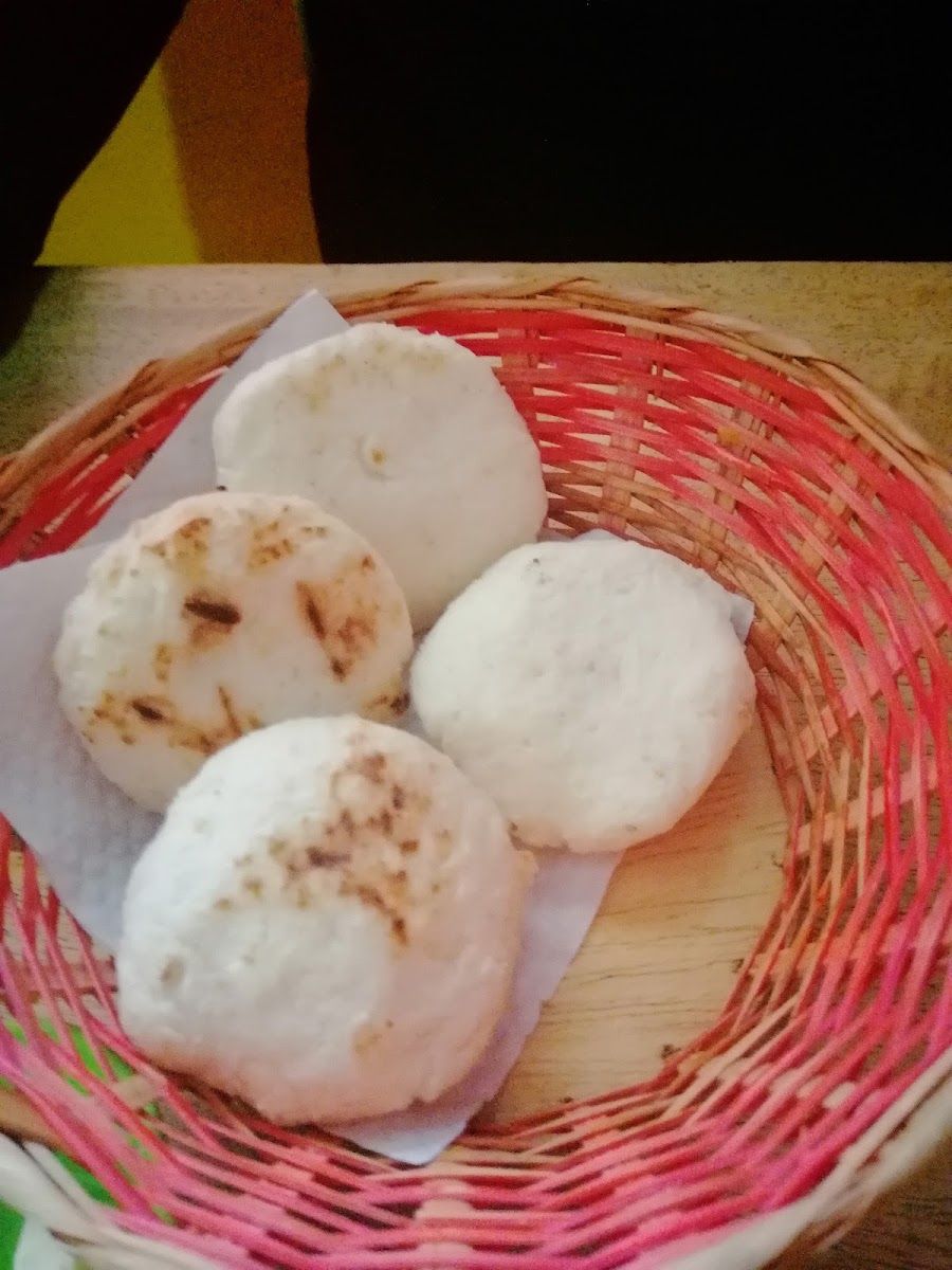 Arepas en canasta — La Vieja Antioquia
