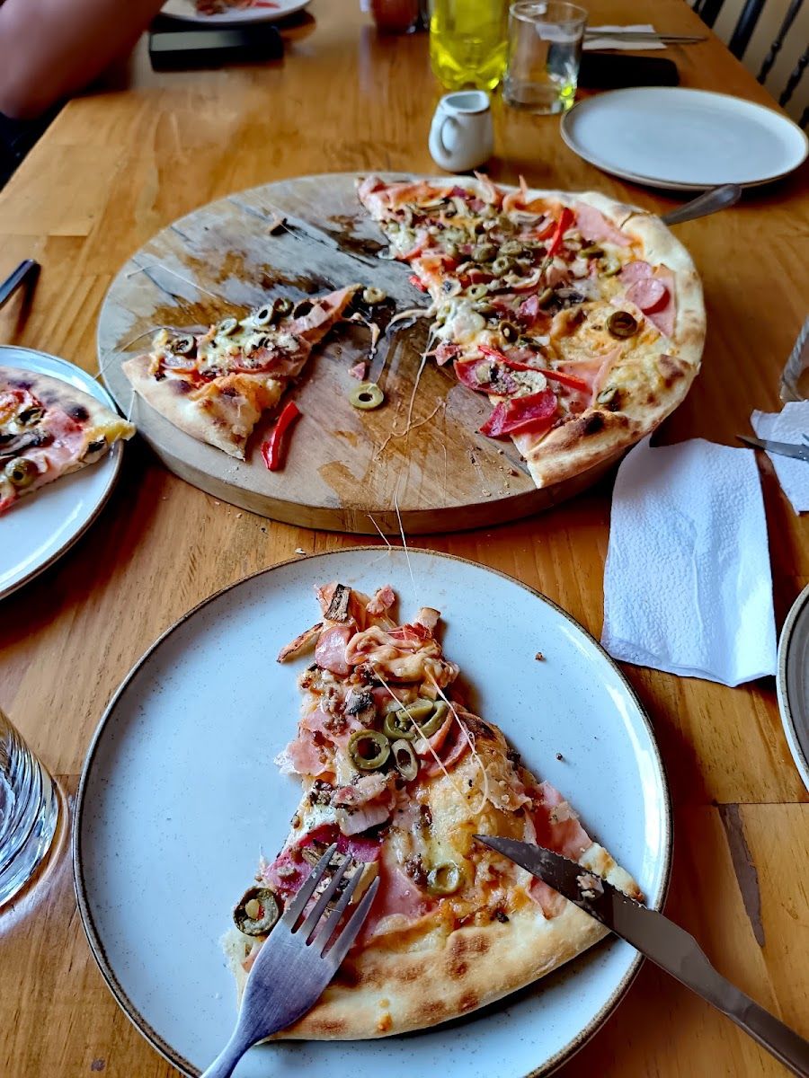 Pizzas para compartir — Nolito Restaurante
