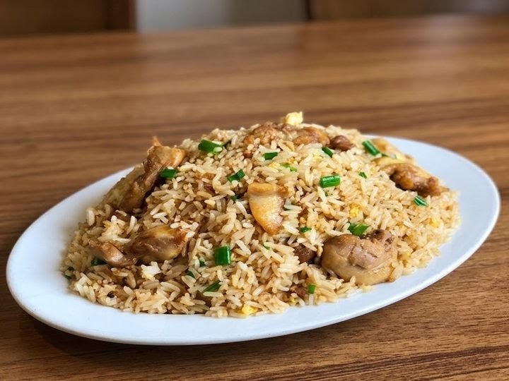 Chaufa con pollo — Pollo a la brasa - Pollería Chicken Queen