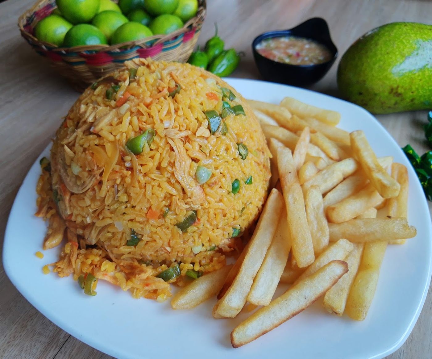 Arroz con papas fritas — Restaurante Casa Vieja santandereano
