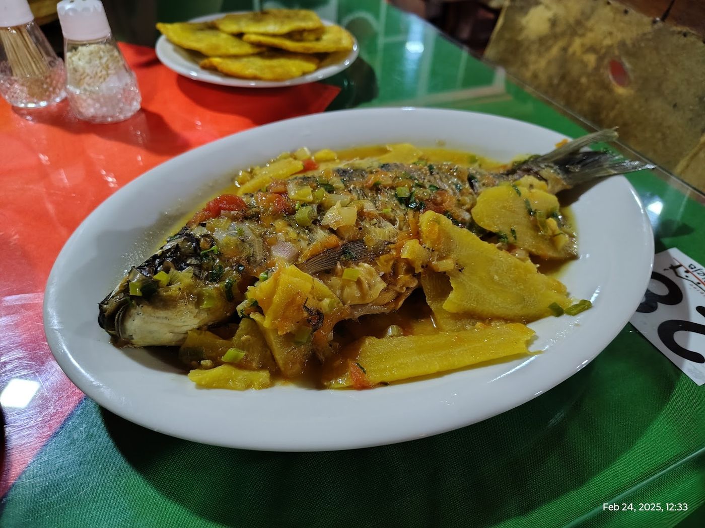 Pescado en salsa — Restaurante Casa Vieja santandereano