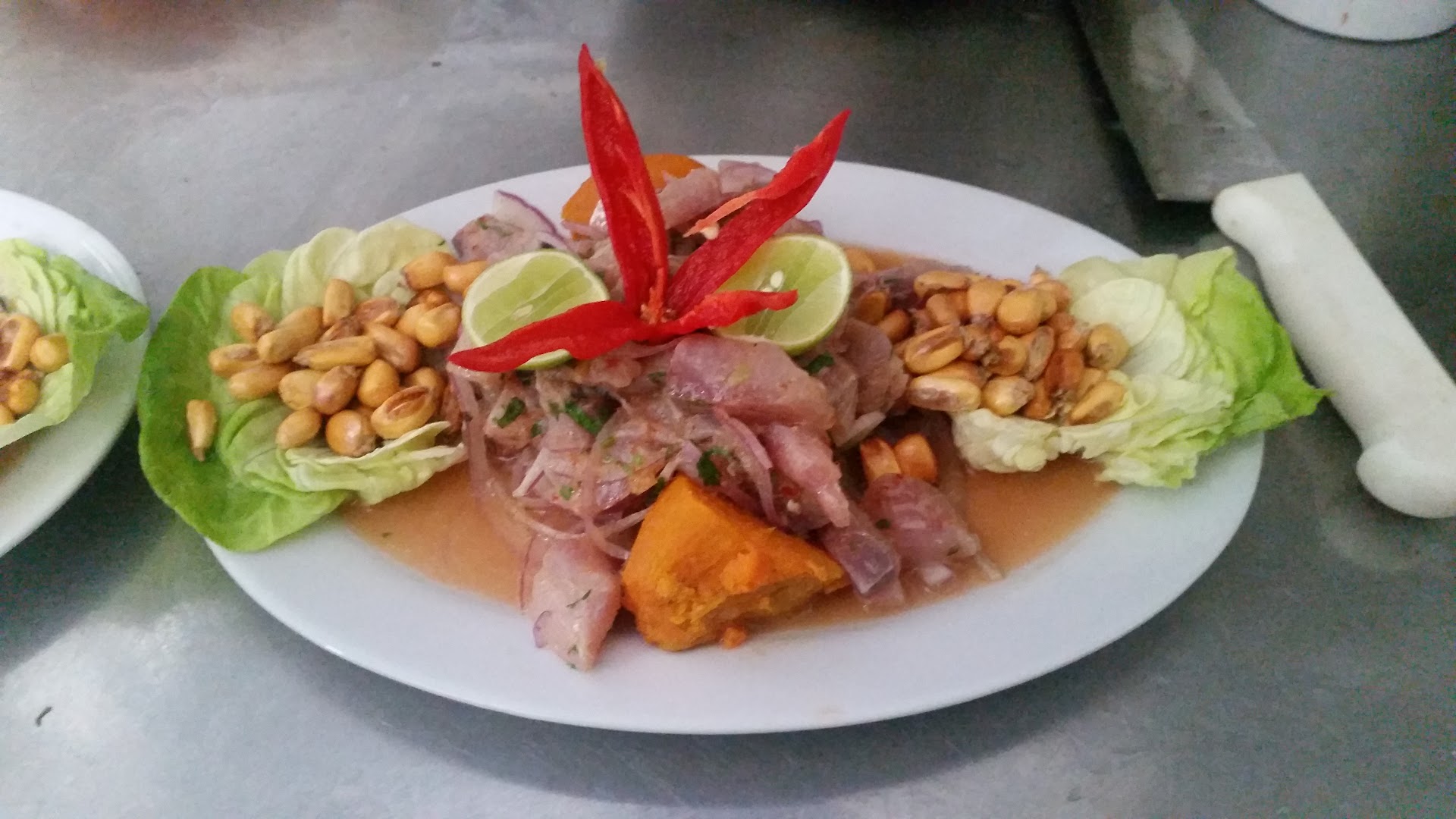 Ceviche con frijoles y ají — Restaurante _ Cevichería TARA