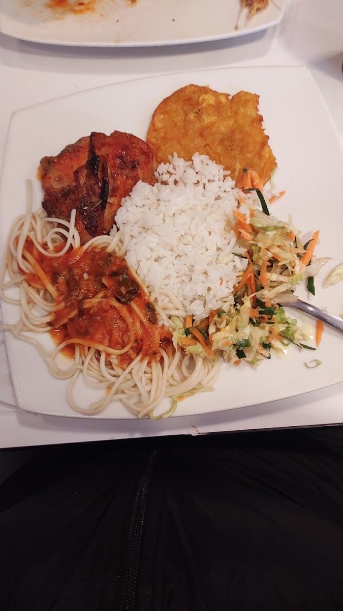 Pasta, arroz y ensalada — Restaurante Cuentos De Cocina