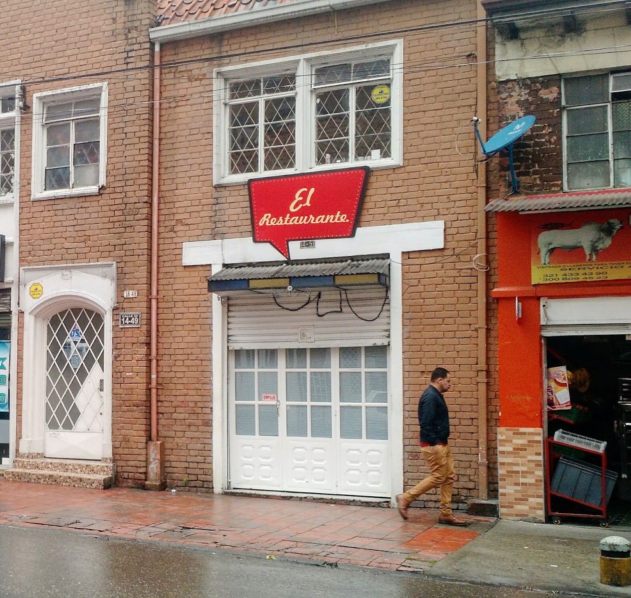 Fachada de ladrillo — Restaurante la 28