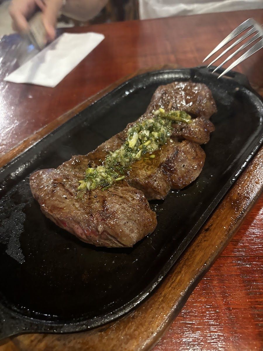 Carne con chimichurri — Restaurante la Potra