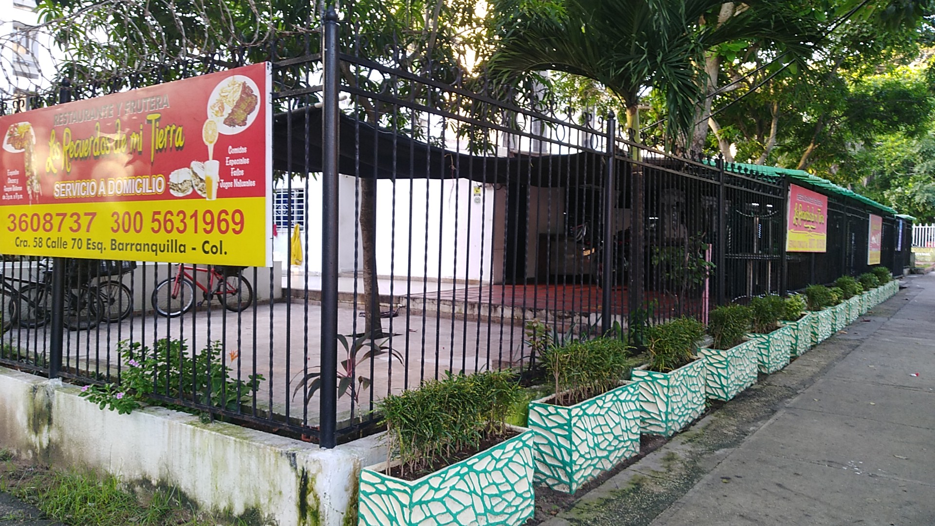 Entrada del restaurante — Restaurante Los Recuerdos de Mi Tierra