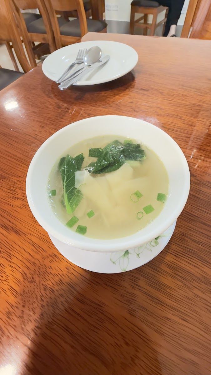 Sopa caliente — RESTAURANTE MONTE RICO